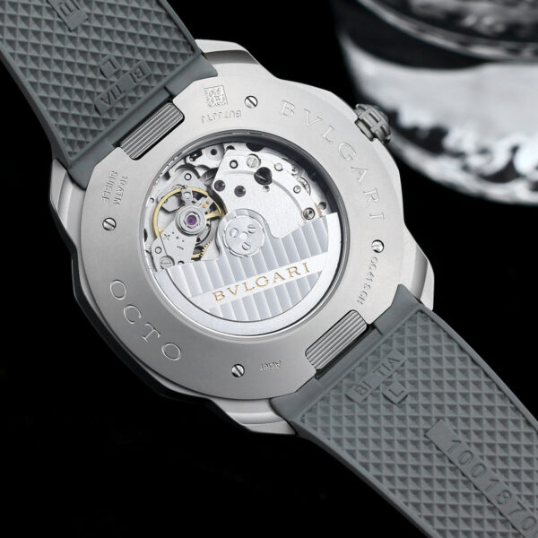 i1752132405958_3142_0_8-1.jpg Bulgari Watch OCTO (OCTO) Blue