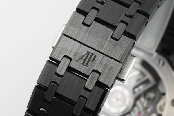 Audemars Piguet Royal Oak 26240