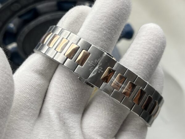 Patek Philippe Watch 5821 Yellow Gold