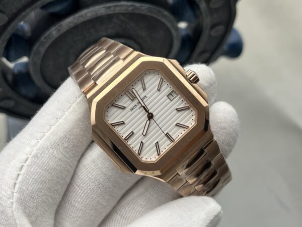 Patek Philippe Watch 5821 Yellow Gold