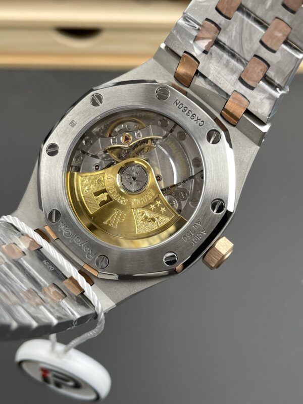 Audemars Piguet Royal Oak (ROYAL OAK) White