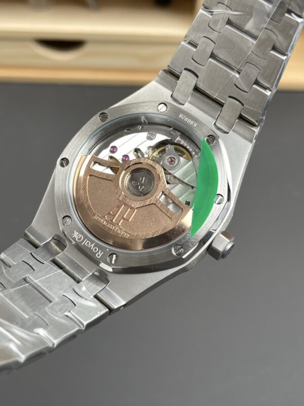 Audemars Piguet Royal Oak 77350 White