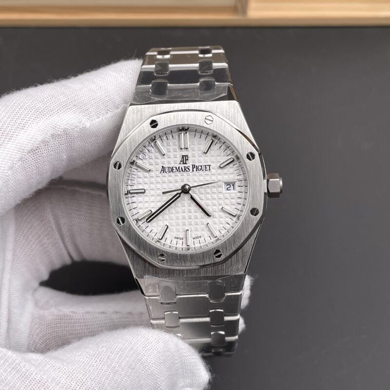 Audemars Piguet Royal Oak 77350 White