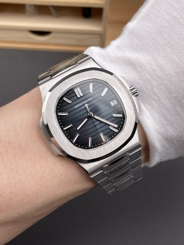 Patek Philippe Nautilus 5711