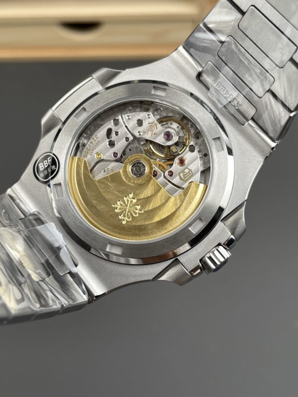 Patek Philippe Nautilus 5711