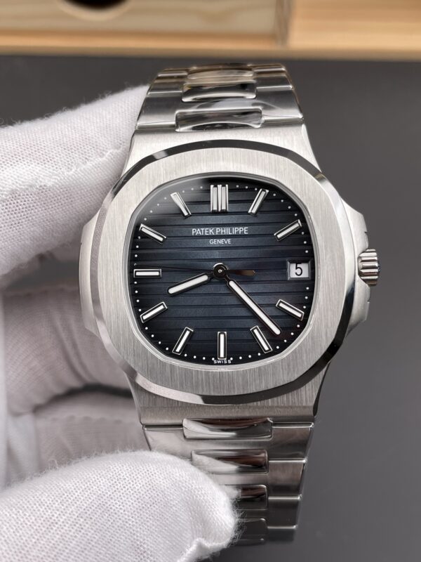 Patek Philippe Nautilus 5711
