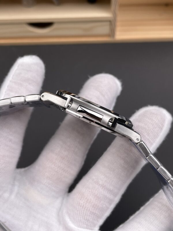 Patek Philippe Nautilus 5711