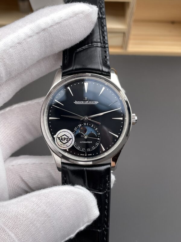 Jaeger-LeCoultre Master Control (COMPLICATIONS)