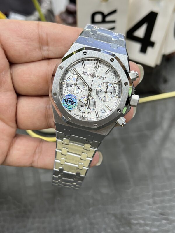 Audemars Piguet Watch 26240 White