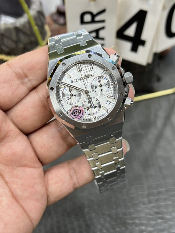 Audemars Piguet Watch 26240 White