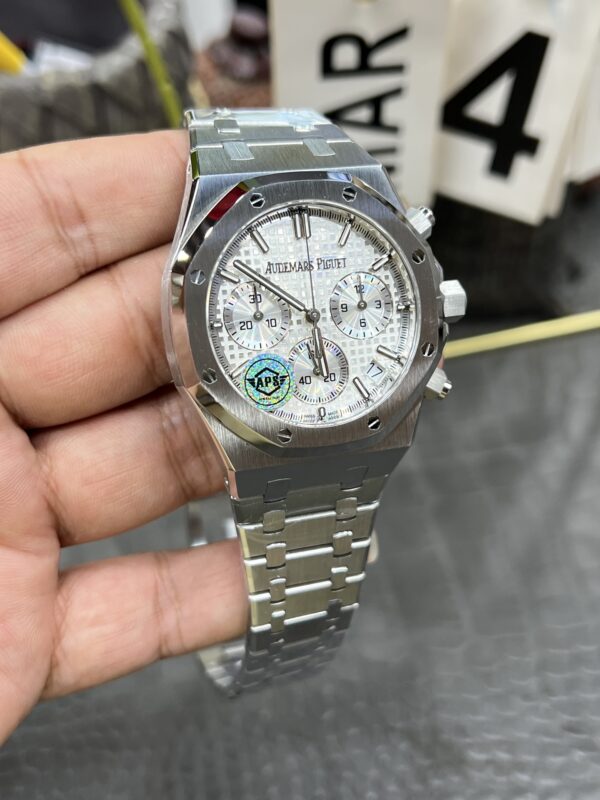 Audemars Piguet Watch 26240 White
