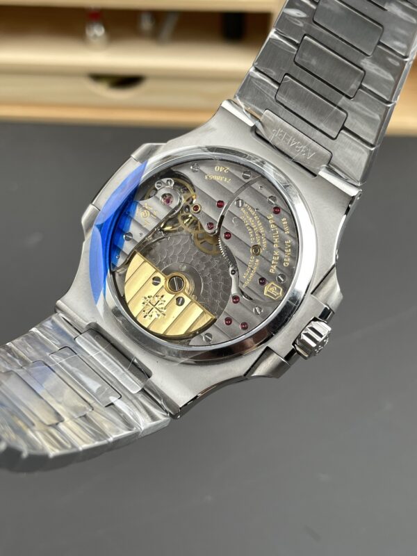 Patek Philippe Nautilus 5712 Blue