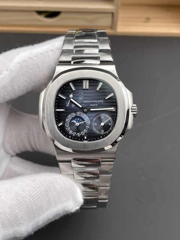 Patek Philippe Nautilus 5712 Blue