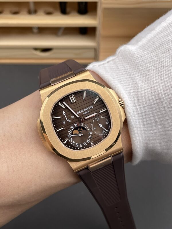 Patek Philippe Nautilus 5712