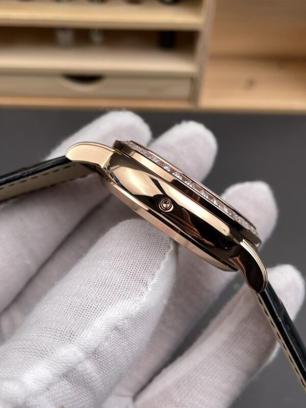 Patek Philippe Watch 6104R