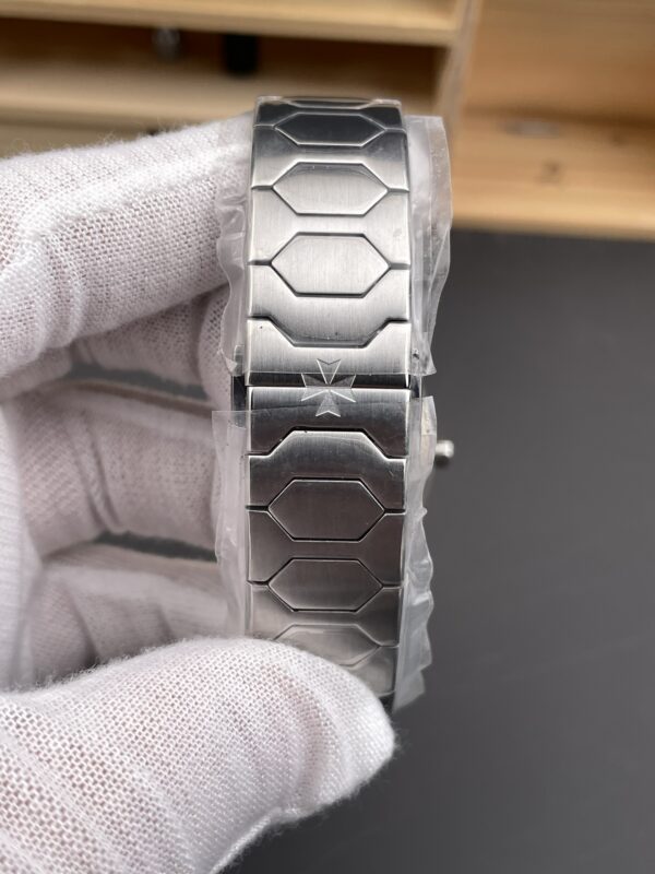 i1755277826326_1934_0_7-3.jpg Vacheron Constantin Royal Oak 4200