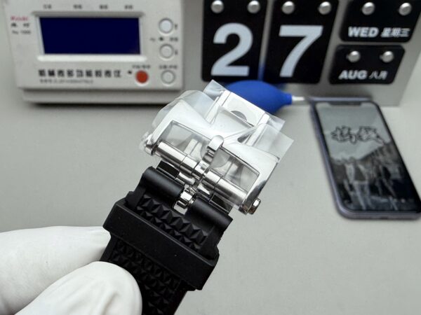 Vacheron Constantin Overseas (OVERSEAS)