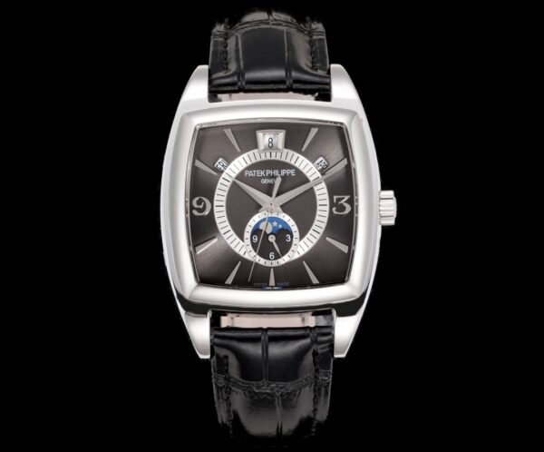 Patek Philippe Nautilus 5135G