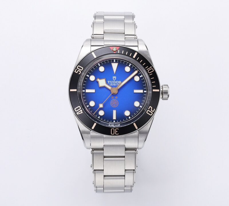 Tudor Black Bay (PATRIMONY) Smoked