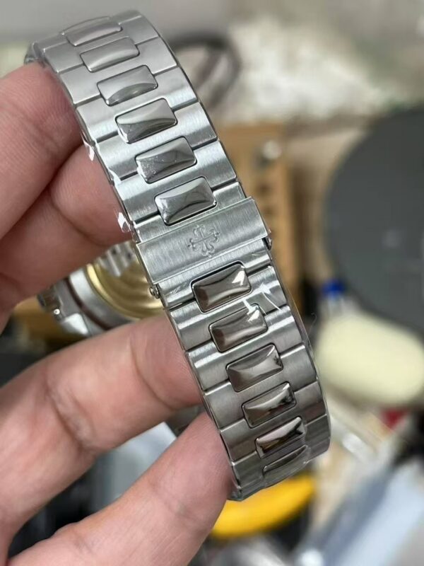 Patek Philippe Nautilus 5711