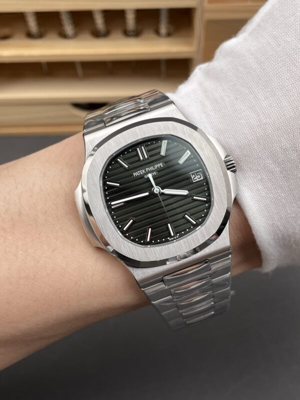 Patek Philippe Nautilus 5711 Green