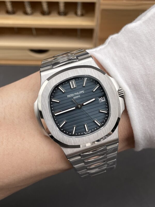 Patek Philippe Nautilus 5711 Blue