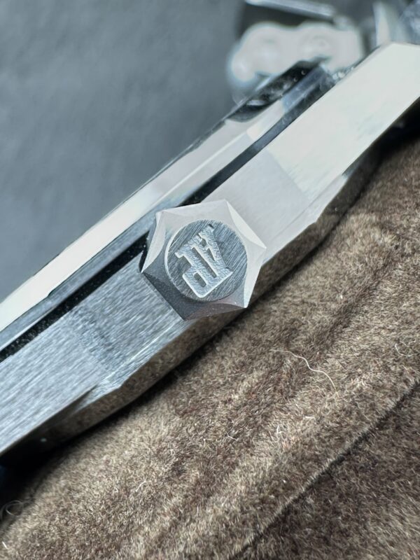 Audemars Piguet Royal Oak 7121 Blue