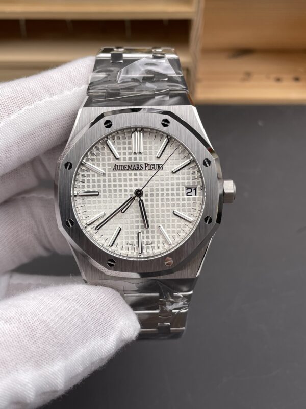 i1759132248199_836_0_0-1.jpg Audemars Piguet Royal Oak 15510 White