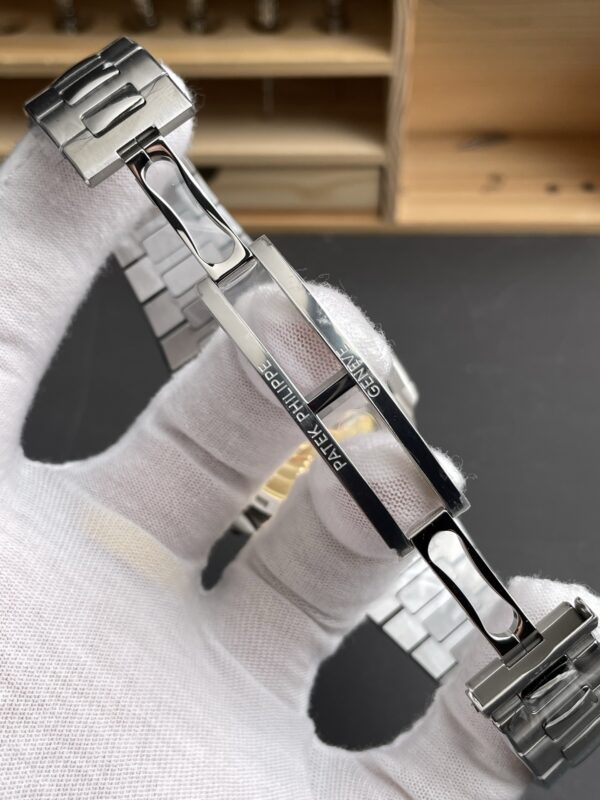 Patek Philippe Nautilus 5711 Green