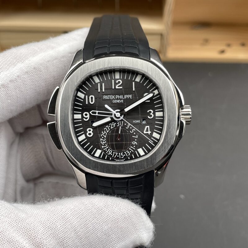 Patek Philippe Aquanaut 5164 Black