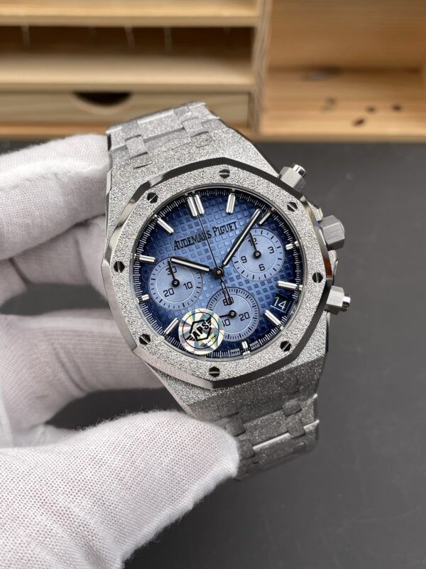 Audemars Piguet Royal Oak 26240 Blue