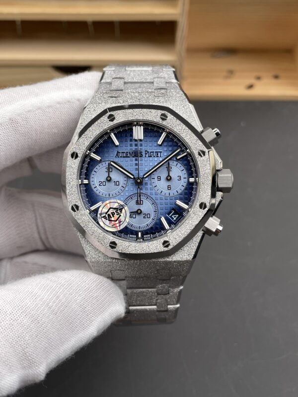 Audemars Piguet Royal Oak 26240 Blue