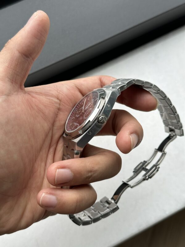 Vacheron Constantin Overseas 4300V Red