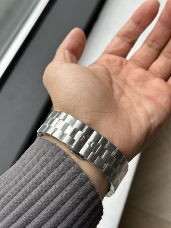 Vacheron Constantin Overseas 4300V Red