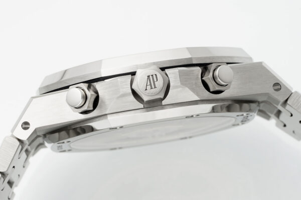 i1762254330539_5865_0_5-4.jpg Audemars Piguet Royal Oak 26240