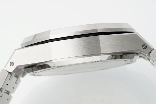 i1762254331321_597_0_6-4.jpg Audemars Piguet Royal Oak 26240
