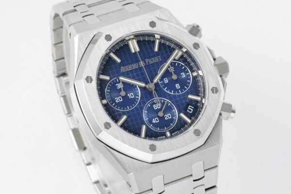 Audemars Piguet Royal Oak 26240 White