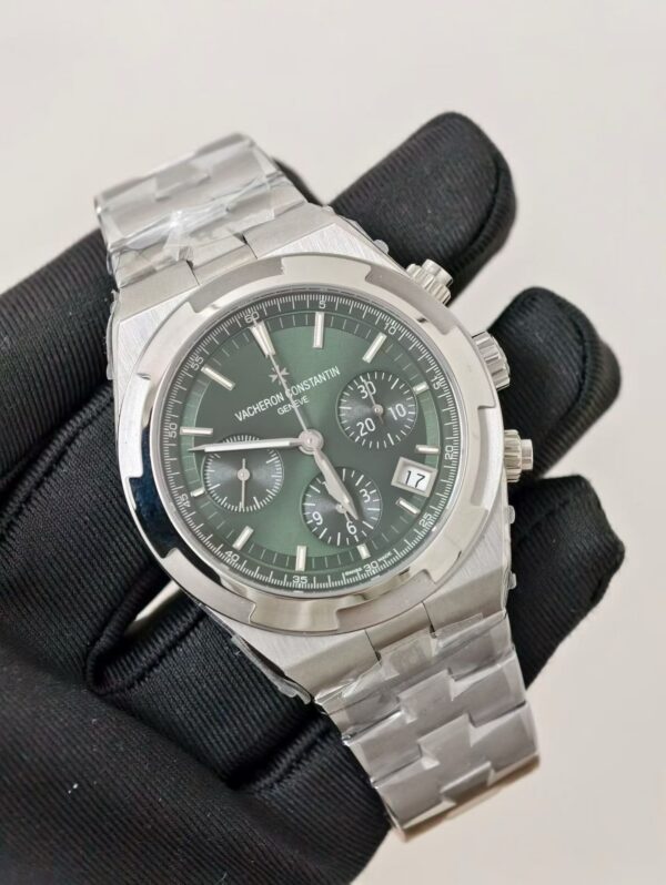 Vacheron Constantin Overseas 5500V
