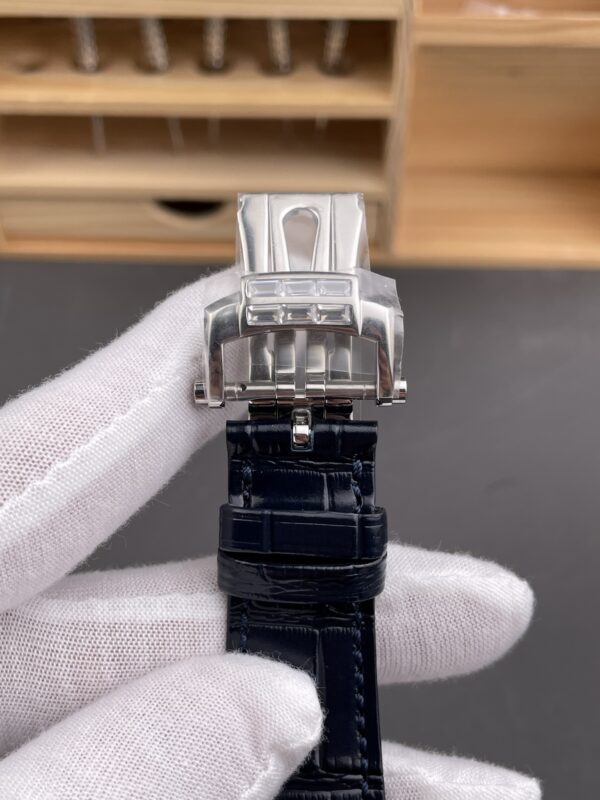 Patek Philippe Nautilus 5724 Blue