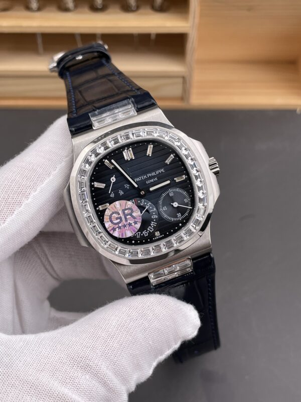 Patek Philippe Nautilus 5724 Blue