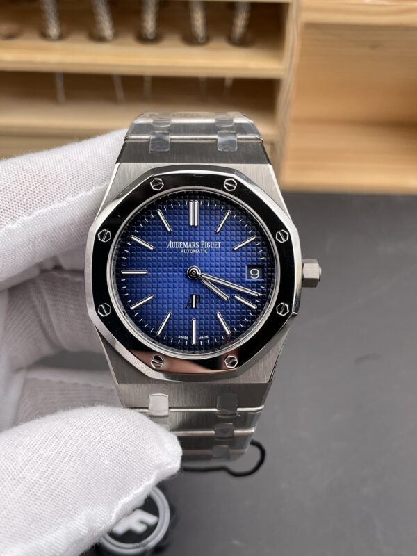 Audemars Piguet Royal Oak 15202 Smoked