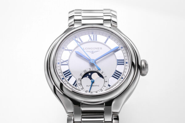 Jaeger-LeCoultre Watch Reference Pending White