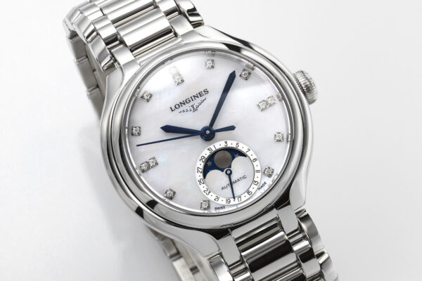 Jaeger-LeCoultre Watch Reference Pending White