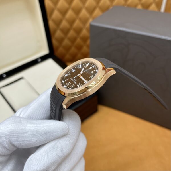 Patek Philippe Aquanaut 5167R-001