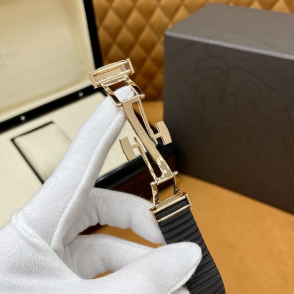 Patek Philippe Aquanaut 5167R-001