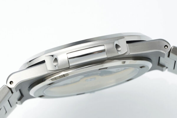 Patek Philippe Nautilus 5711 Gray
