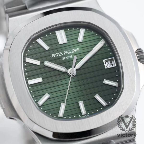 Patek Philippe Nautilus (NAUTILUS)