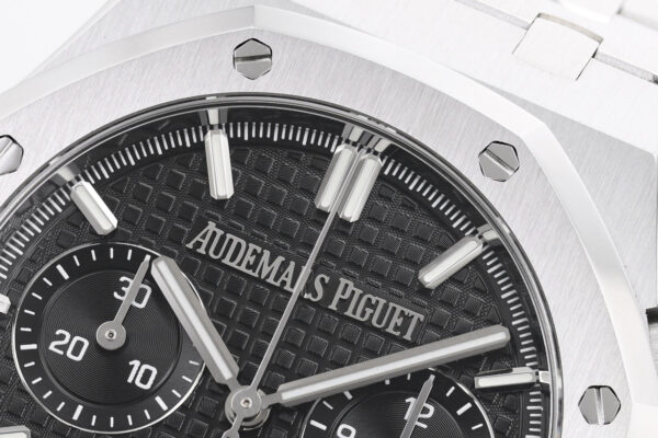Audemars Piguet Royal Oak 26240 Smoked