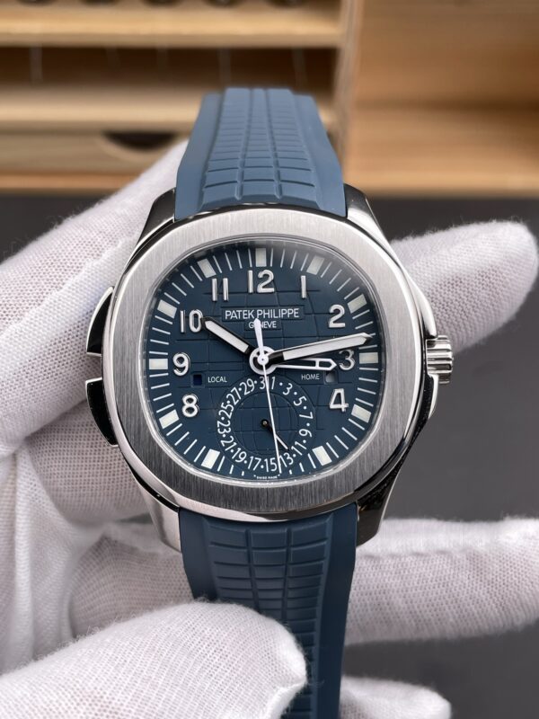 Patek Philippe Aquanaut 5164 Blue