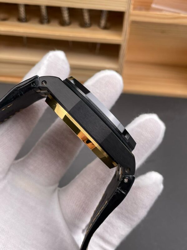 Audemars Piguet Royal Oak 26240 Black